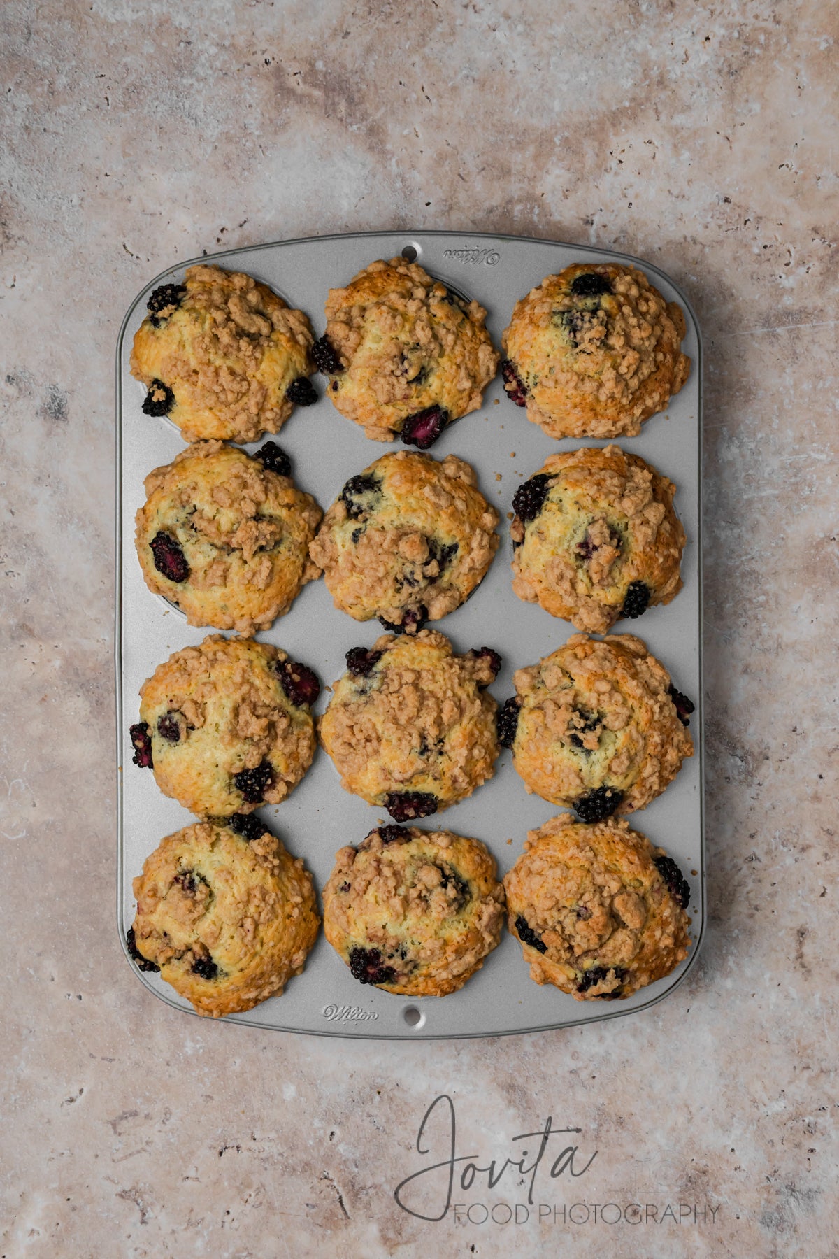Blackberry Streusel Muffins
