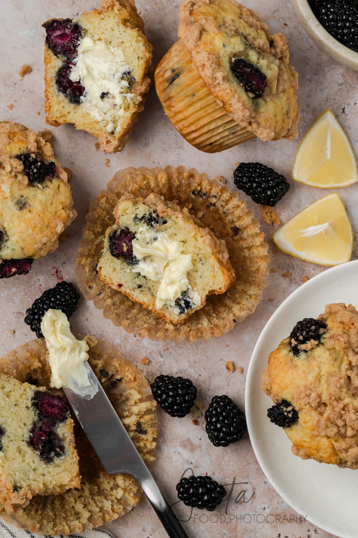 Blackberry Streusel Muffins
