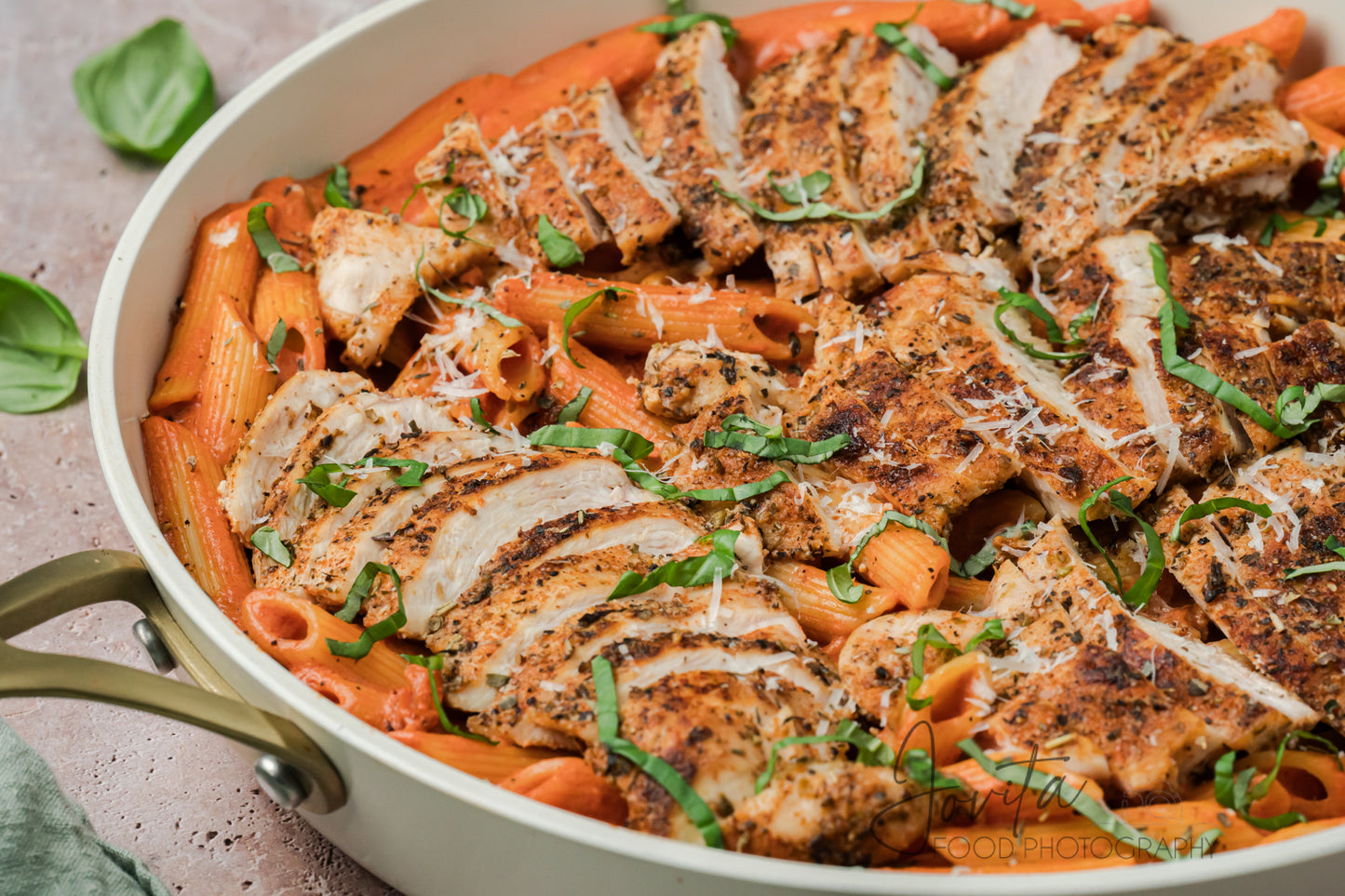 Creamy Chicken and Tomato Pasta