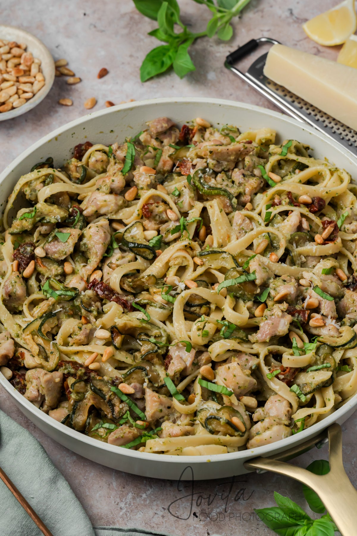 Chicken and Zucchini Pasta
