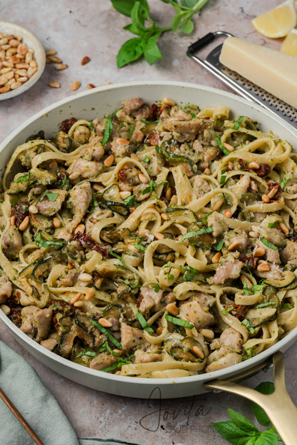 Chicken and Zucchini Pasta
