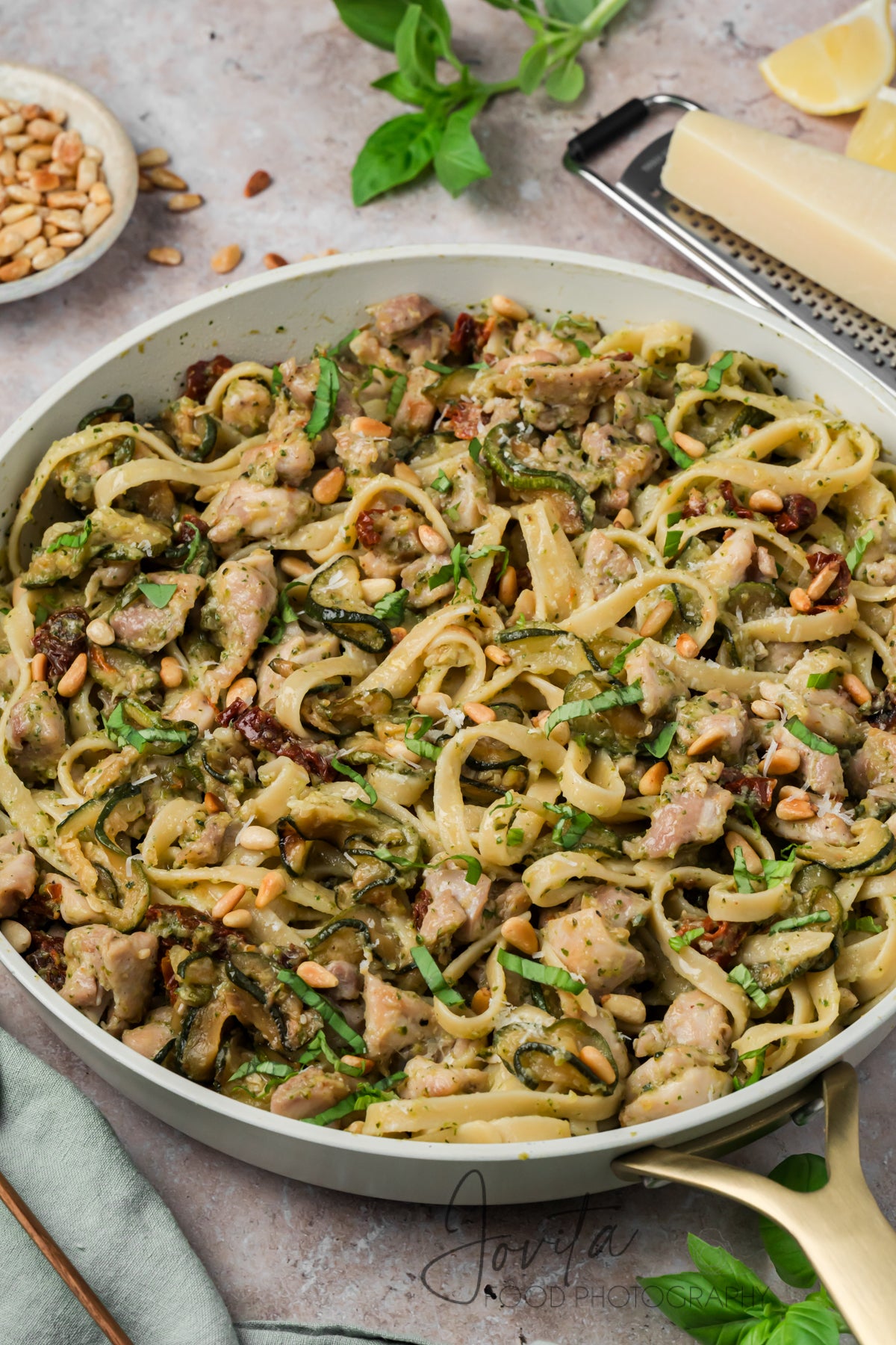Chicken and Zucchini Pasta