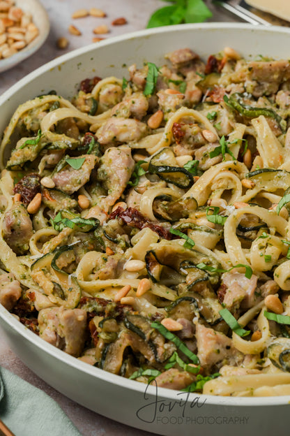 Chicken and Zucchini Pasta