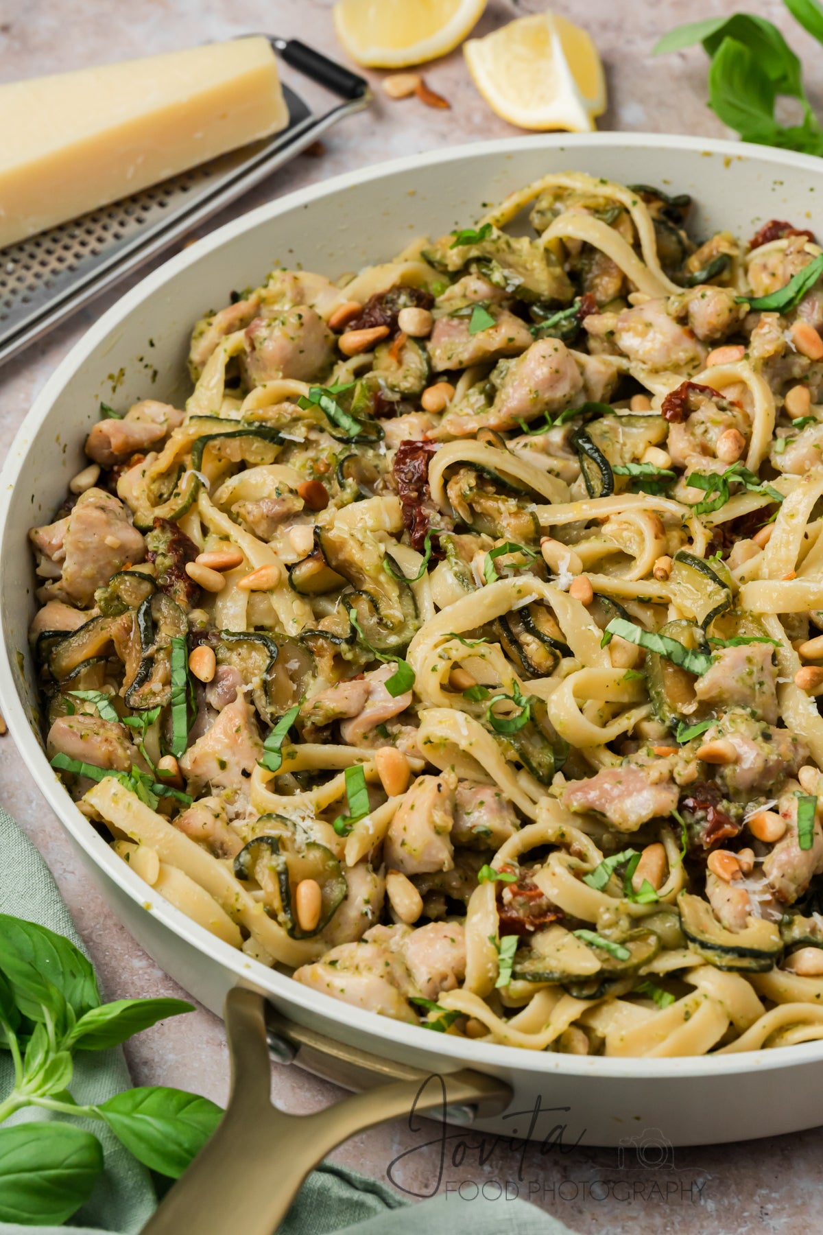 Chicken and Zucchini Pasta