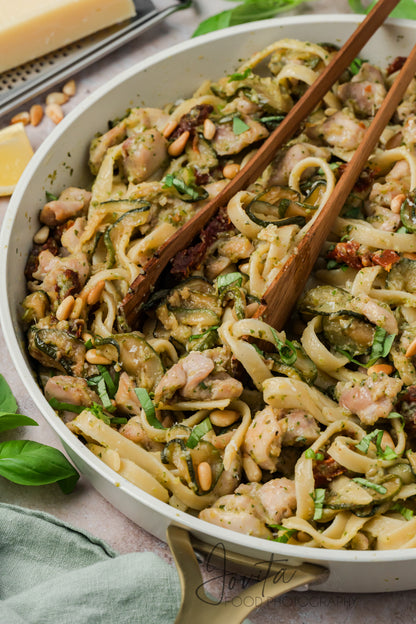 Chicken and Zucchini Pasta