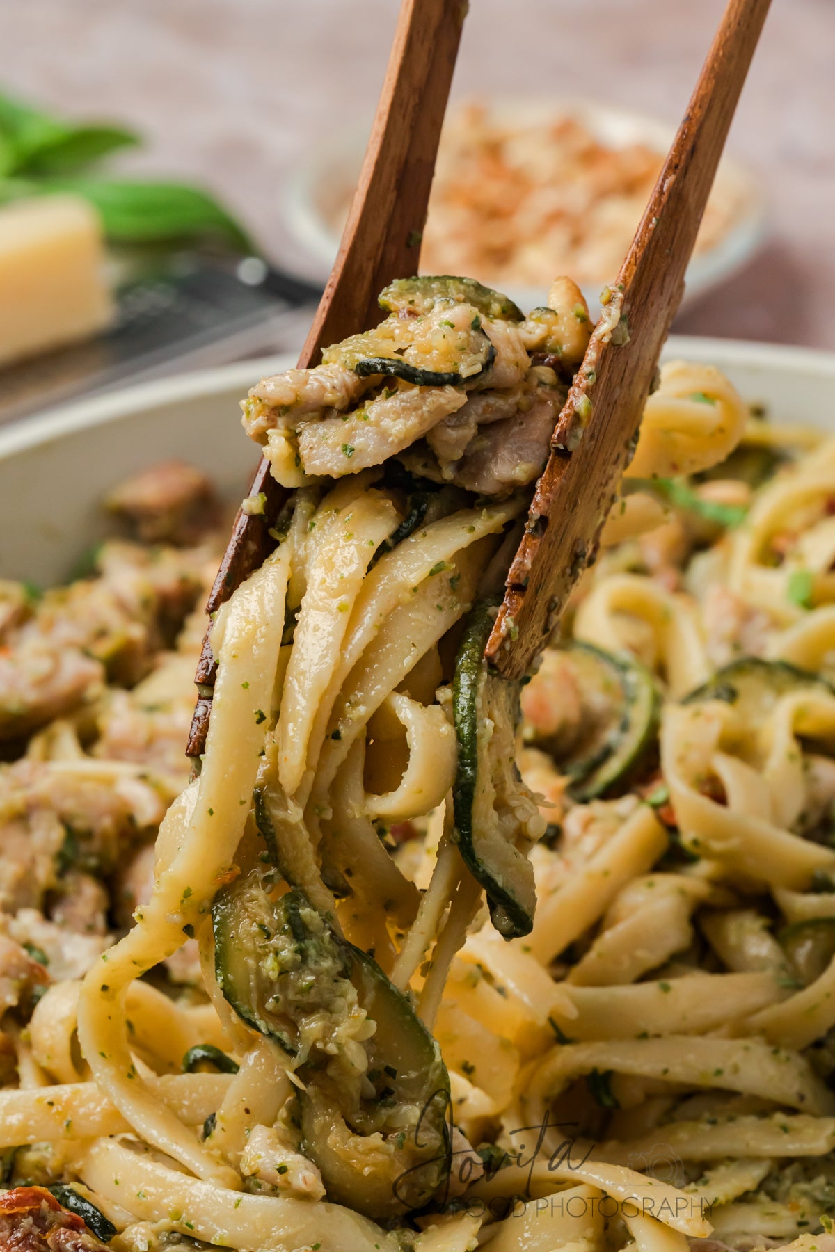 Chicken and Zucchini Pasta