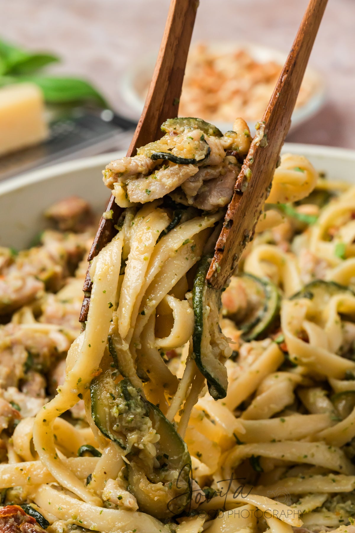 Chicken and Zucchini Pasta
