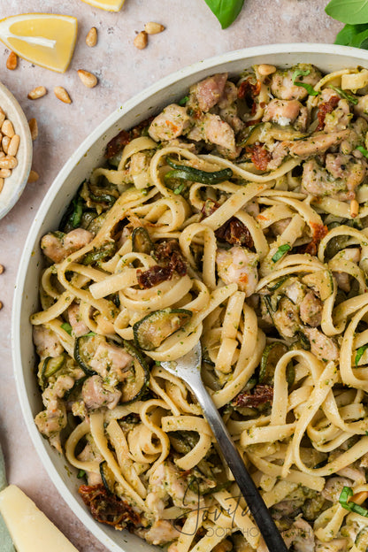 Chicken and Zucchini Pasta