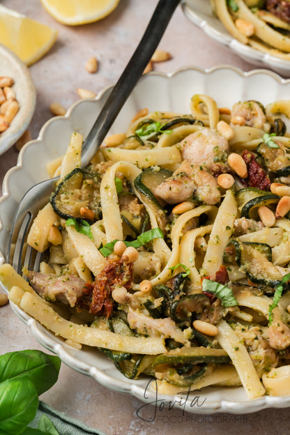 Chicken and Zucchini Pasta