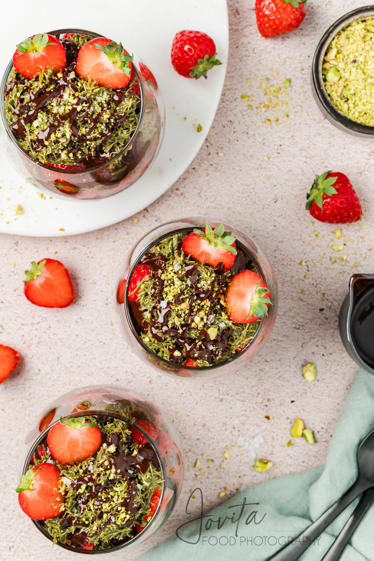 Dubai Chocolate Strawberries