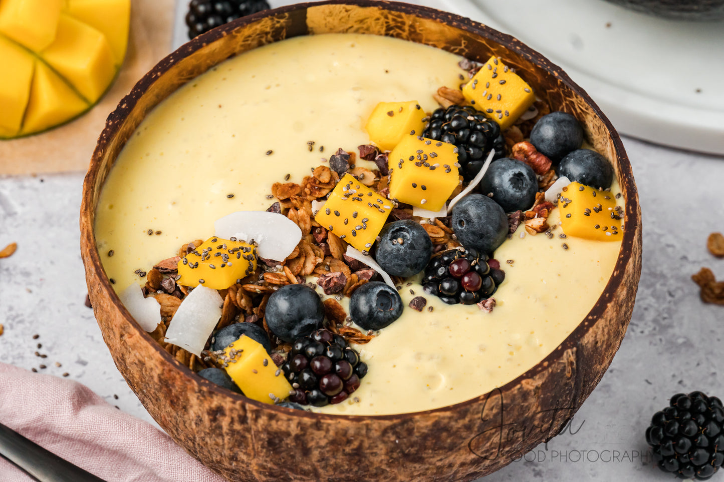 Mango Smoothie Bowl
