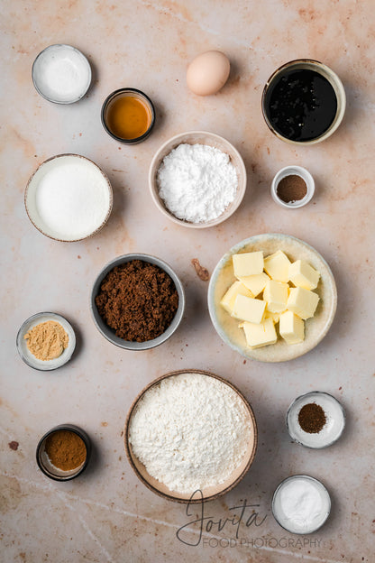 Molasses Crinkle Cookies