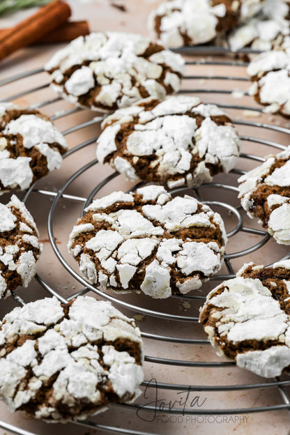 Molasses Crinkle Cookies