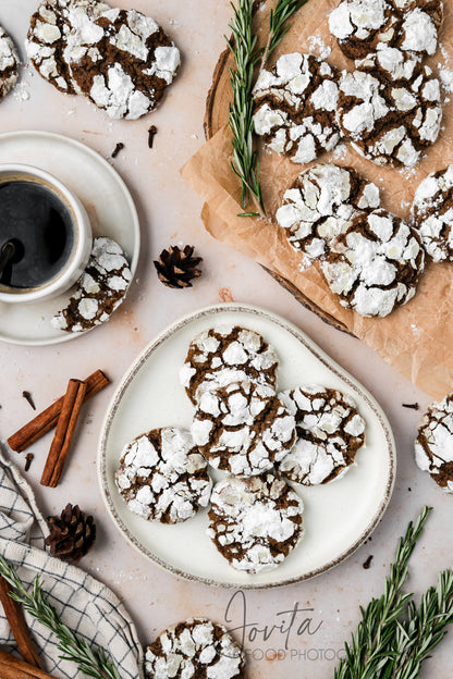 Molasses Crinkle Cookies
