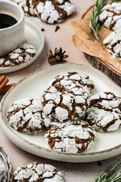 Molasses Crinkle Cookies