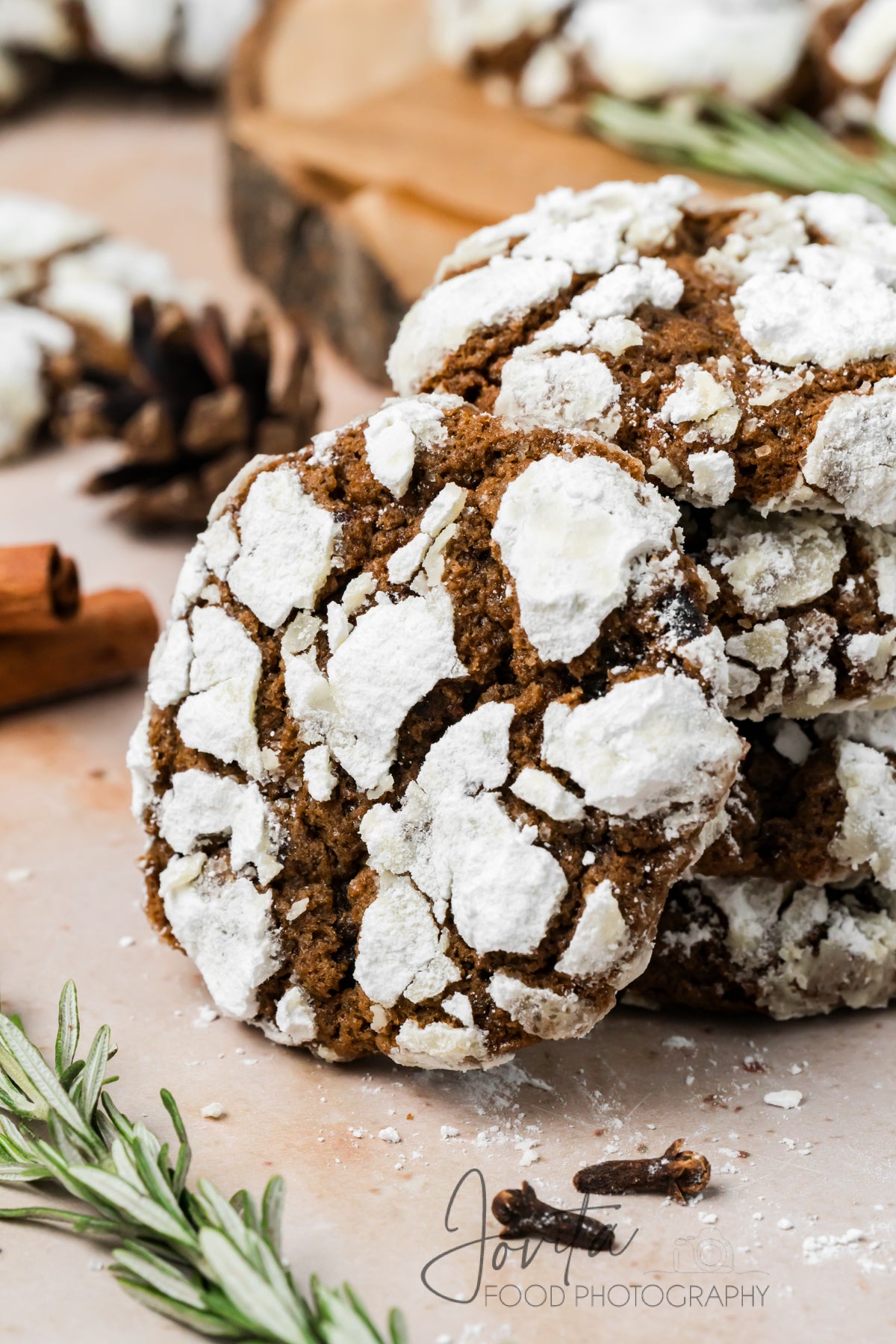 Molasses Crinkle Cookies