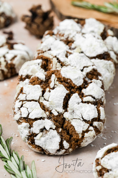 Molasses Crinkle Cookies