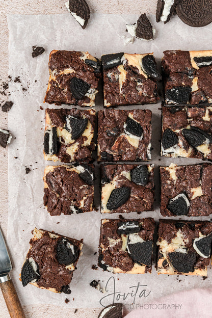 Oreo Cheesecake Brownies