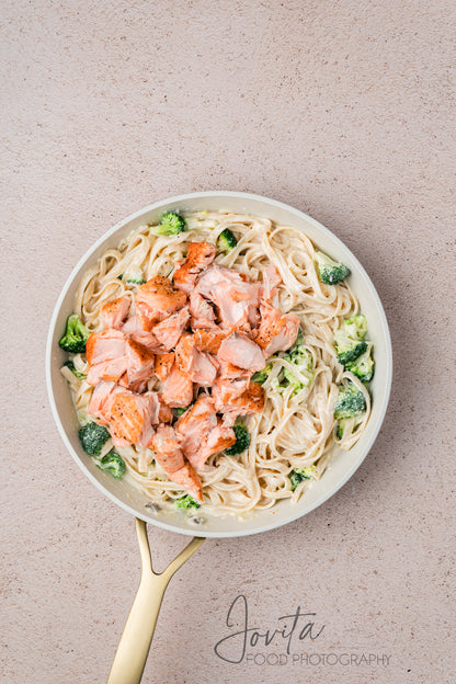 Creamy Salmon Alfredo Pasta