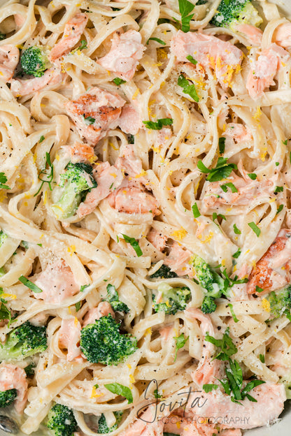 Creamy Salmon Alfredo Pasta