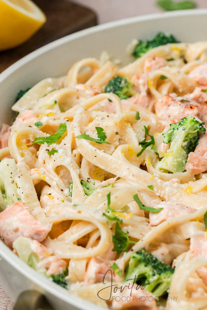Creamy Salmon Alfredo Pasta