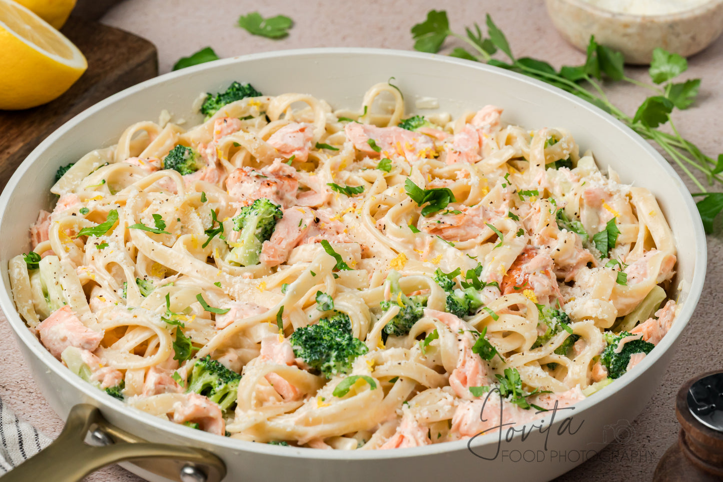 Creamy Salmon Alfredo Pasta