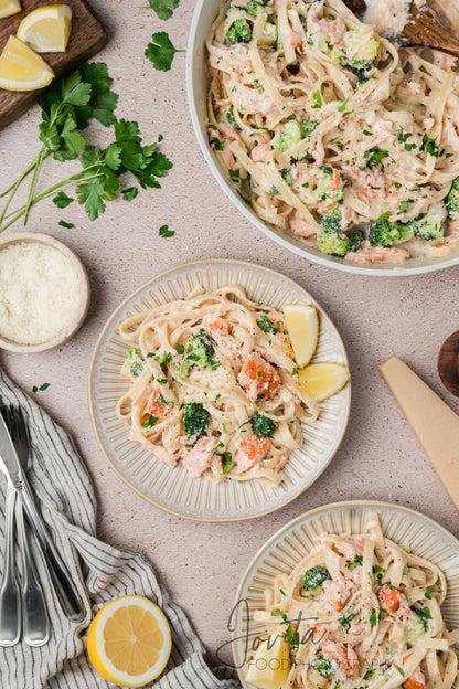 Creamy Salmon Alfredo Pasta