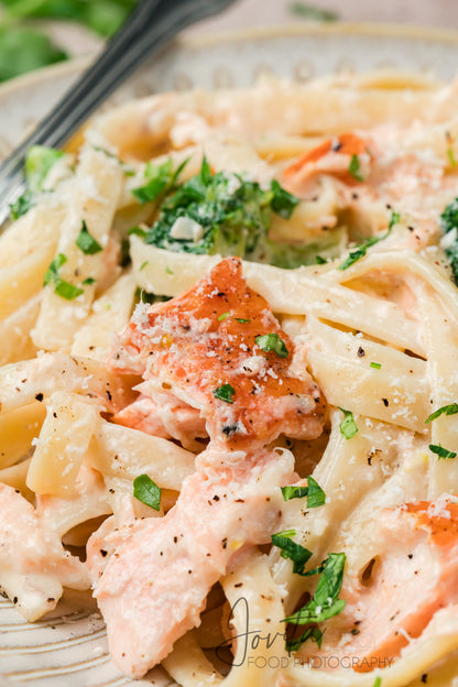 Creamy Salmon Alfredo Pasta