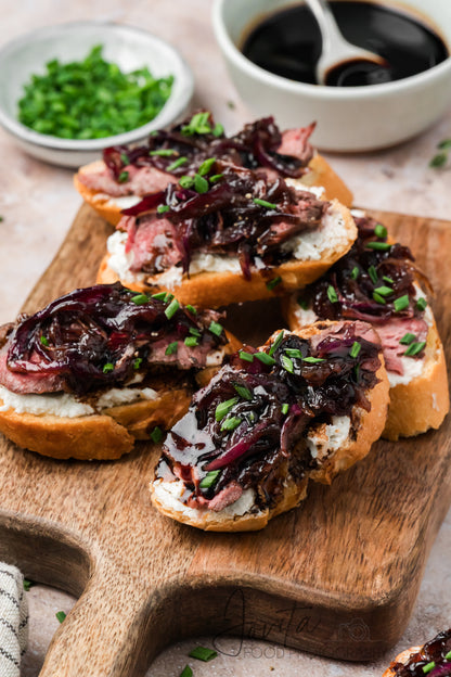 Steak Crostini with Goat Cheese & Caramelized Onions