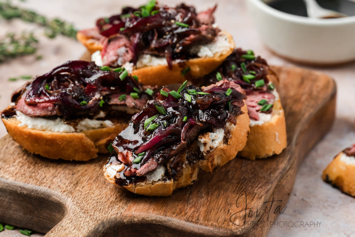 Steak Crostini with Goat Cheese & Caramelized Onions