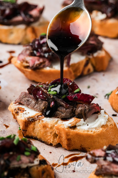 Steak Crostini with Goat Cheese & Caramelized Onions