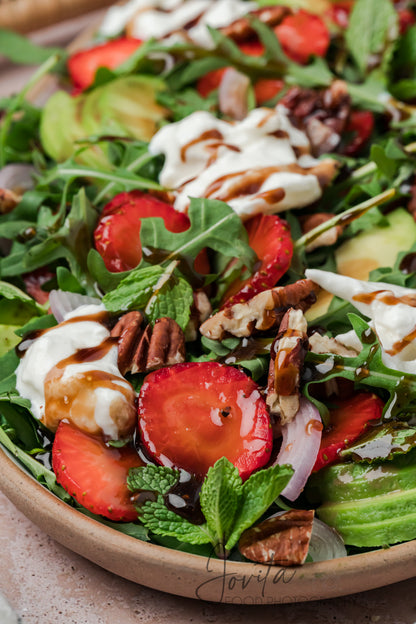 Strawberry Arugula Salad with Burrata