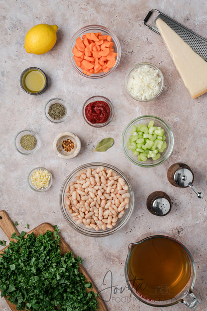 Tuscan White Bean and Kale Soup